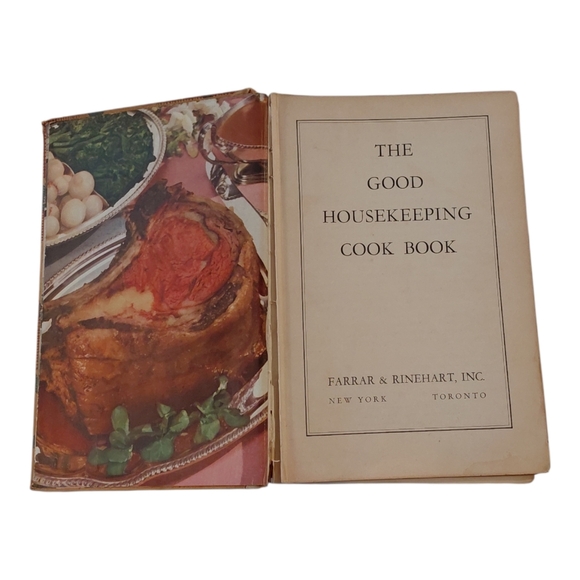 The Good Housekeeping Vintage Cookbook 1st Edition Farrar & Rineheart 1942 - Picture 2 of 9